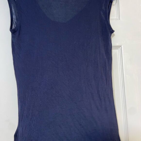 Micheal kors  slerveless top - Picture 2 of 5